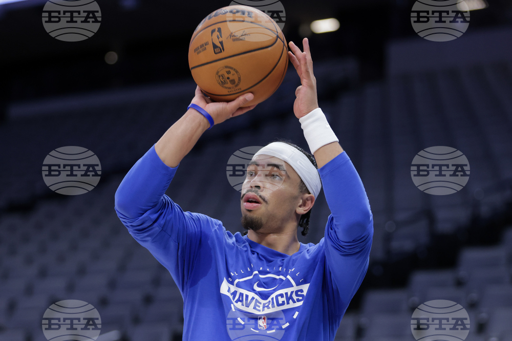 Mavericks Kings Basketball