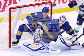 Canucks Sabres Hockey