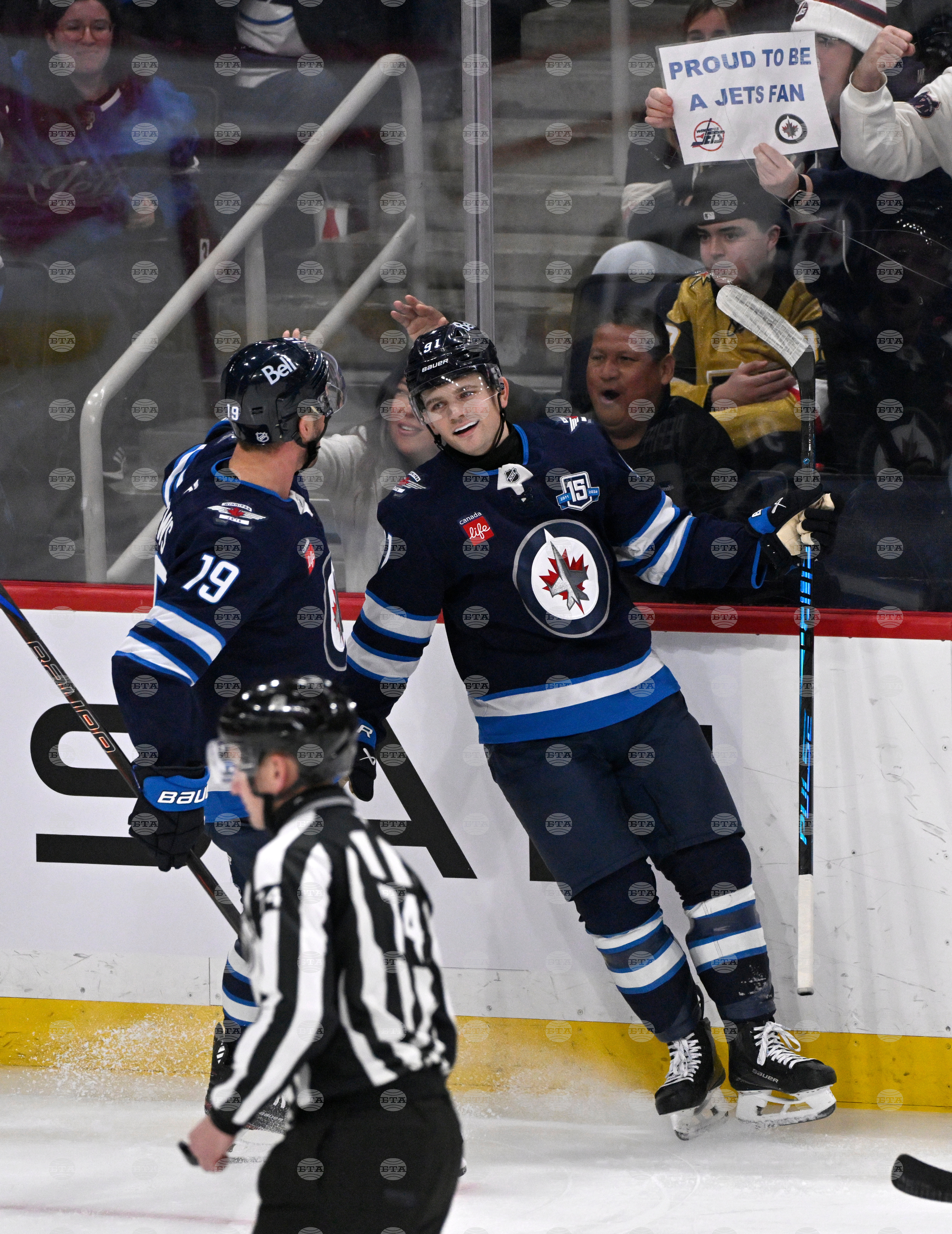 Golden Knights Jets Hockey