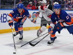 Devils Islanders Hockey