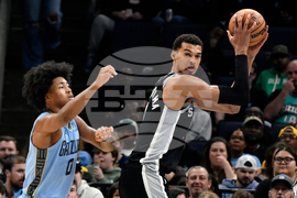 Spurs Grizzlies Basketball