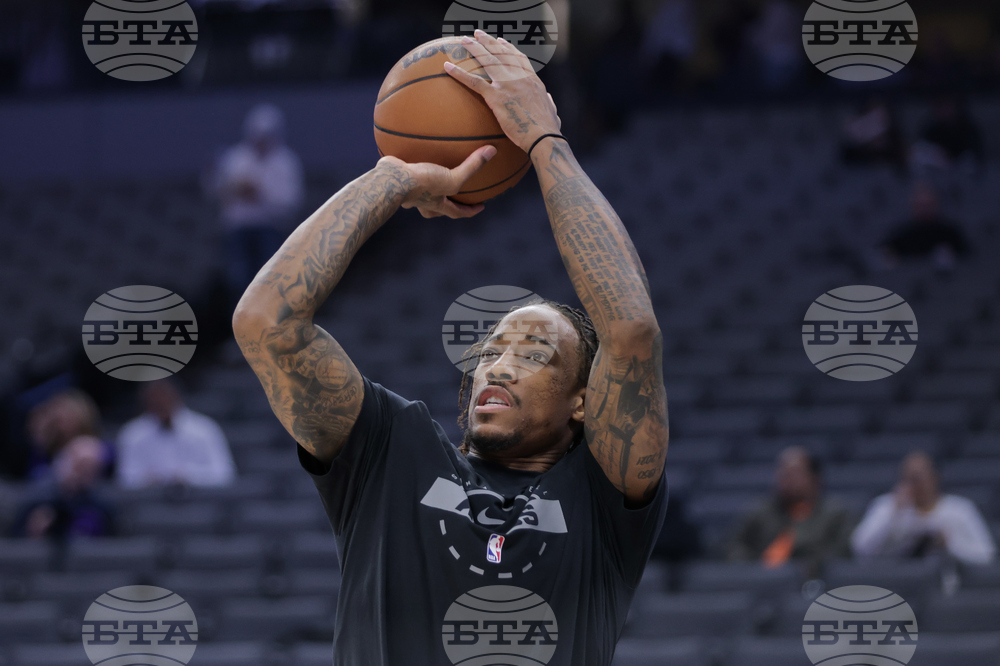 Mavericks Kings Basketball