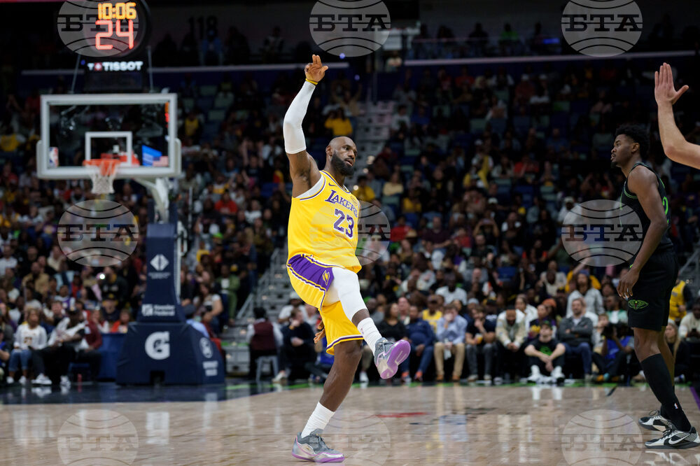 Lakers Pelicans Basketball