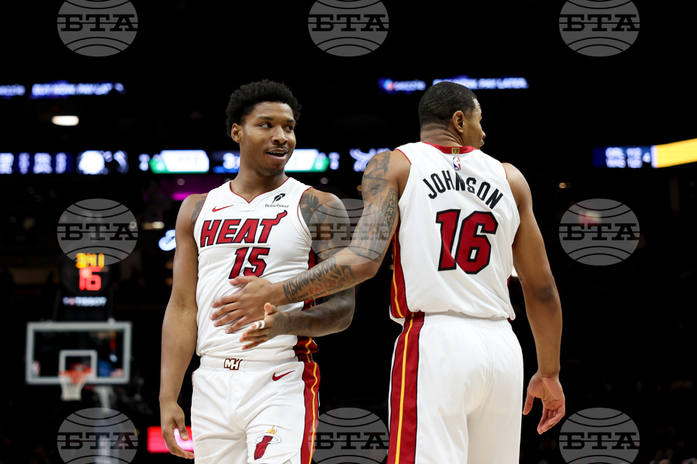 Heat Timberwolves Basketball