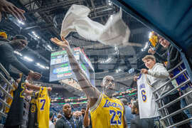 Lakers Pelicans Basketball