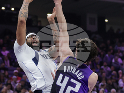 Mavericks Kings Basketball