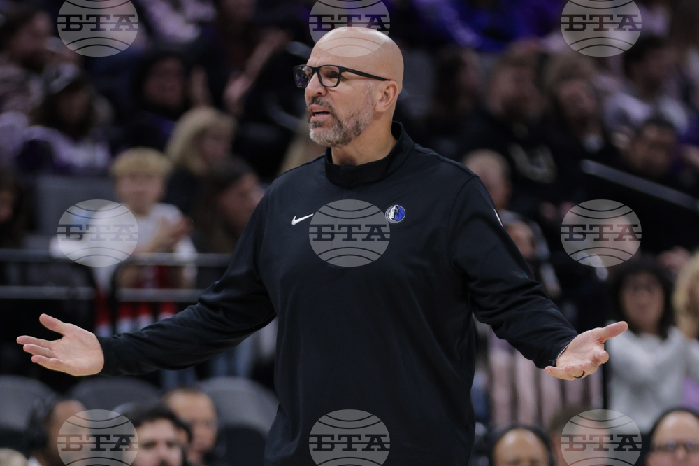 Mavericks Kings Basketball