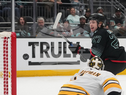 Bruins Kraken Hockey