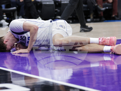 Mavericks Kings Basketball