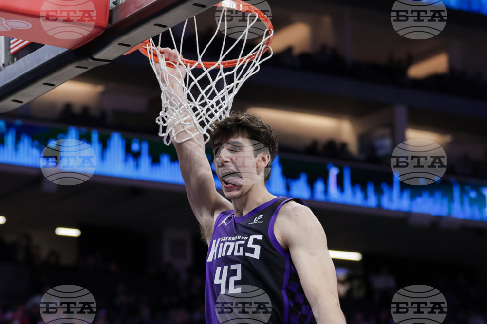 Mavericks Kings Basketball