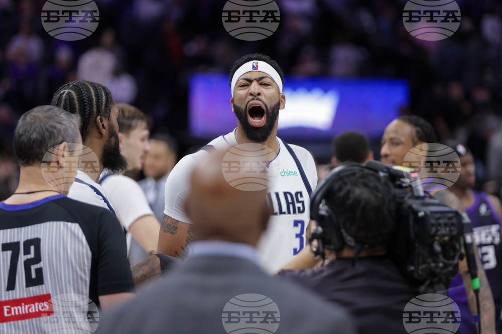 Mavericks Kings Basketball