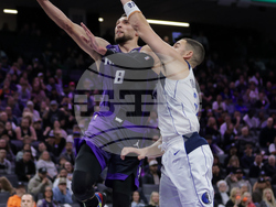 Mavericks Kings Basketball