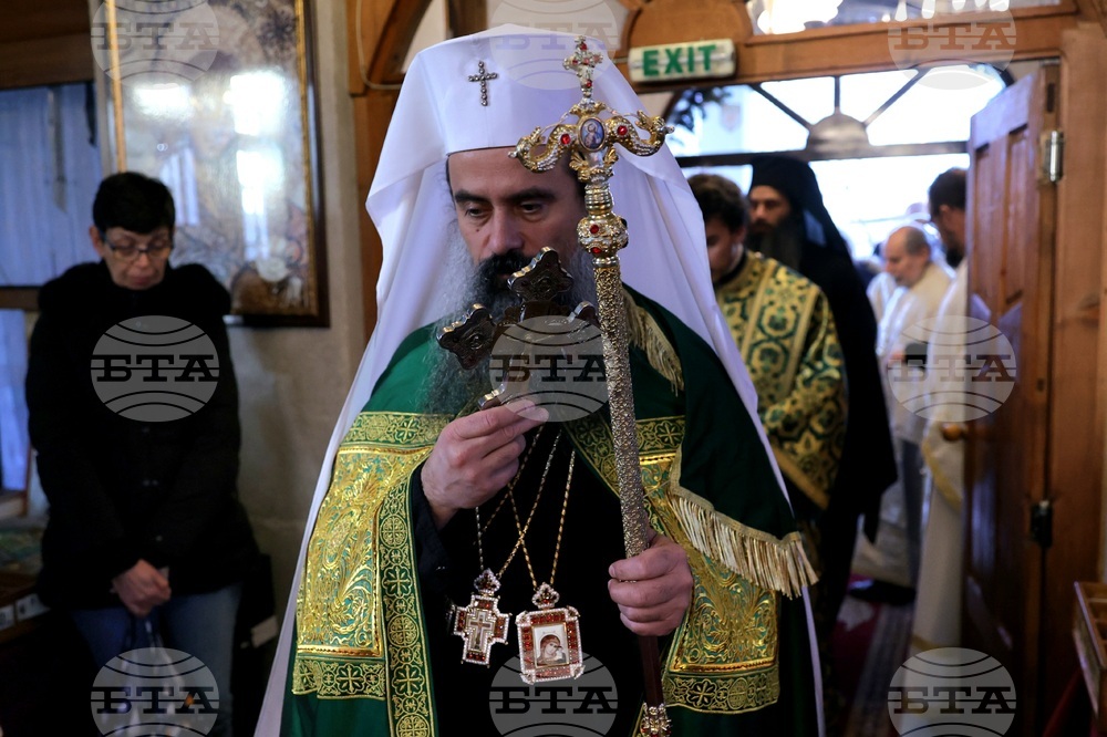 Тържествена света литургия - свети Йоан Кръстител - патриарх Даниил