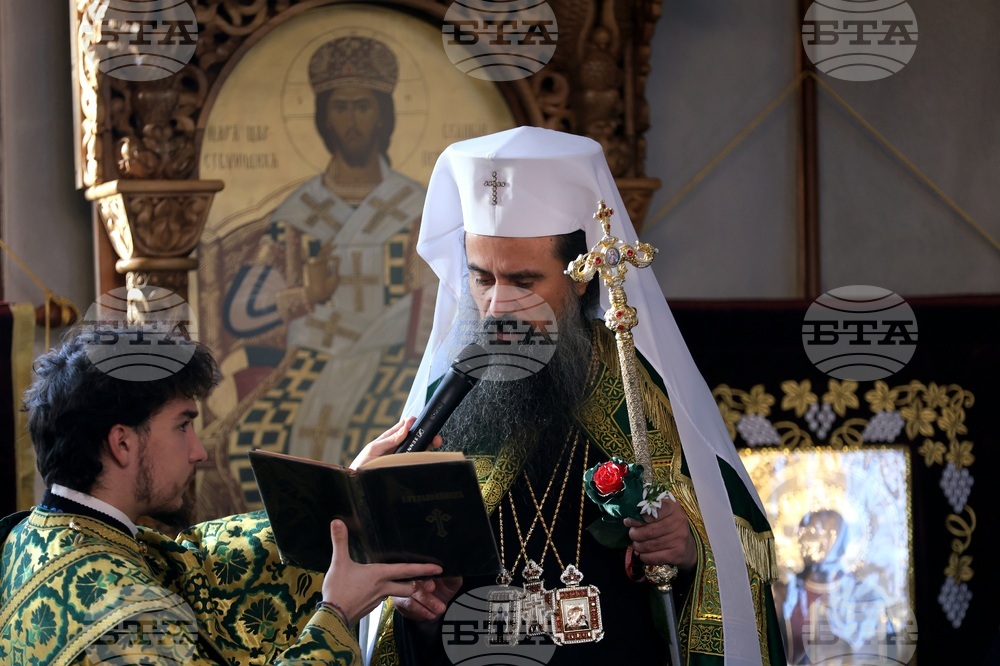 Тържествена света литургия - свети Йоан Кръстител - патриарх Даниил