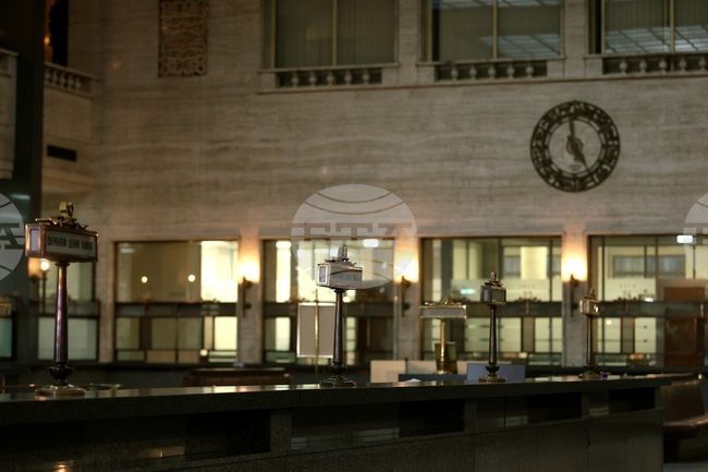 Търговският баланс на България за януари е отрицателен в размер на 879,4 млн. евро, по данни на БНБ