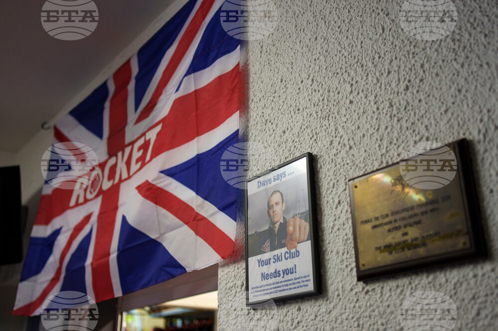 OLY SKI Ryding's Plastic Slope Skiing