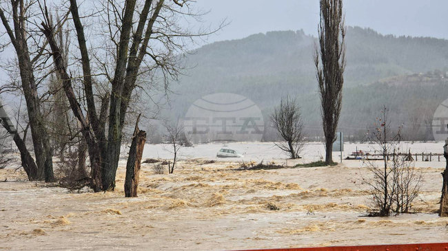Kardzhali Regional Governor Orders Activation of BG-ALERT System in Krumovgrad and Kirkovo over Heavy Rainfall