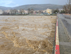 Крумовград - обилни валежи - наводнения