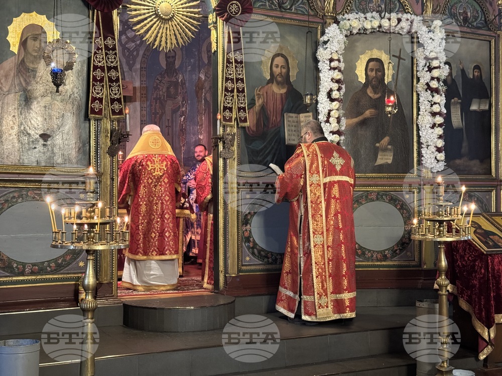 Казанлък - Киприан Старозагорски - света Златоустова литургия