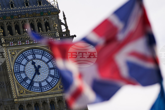 Частичните парламентарни избори в Обединеното кралство са водеща тема в британския печат