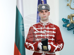 Президент - отличия - връчване