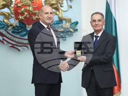 Румен Радев - отличия - връчване