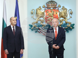 Румен Радев - отличия - връчване