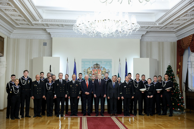 Румен Радев - отличия - връчване