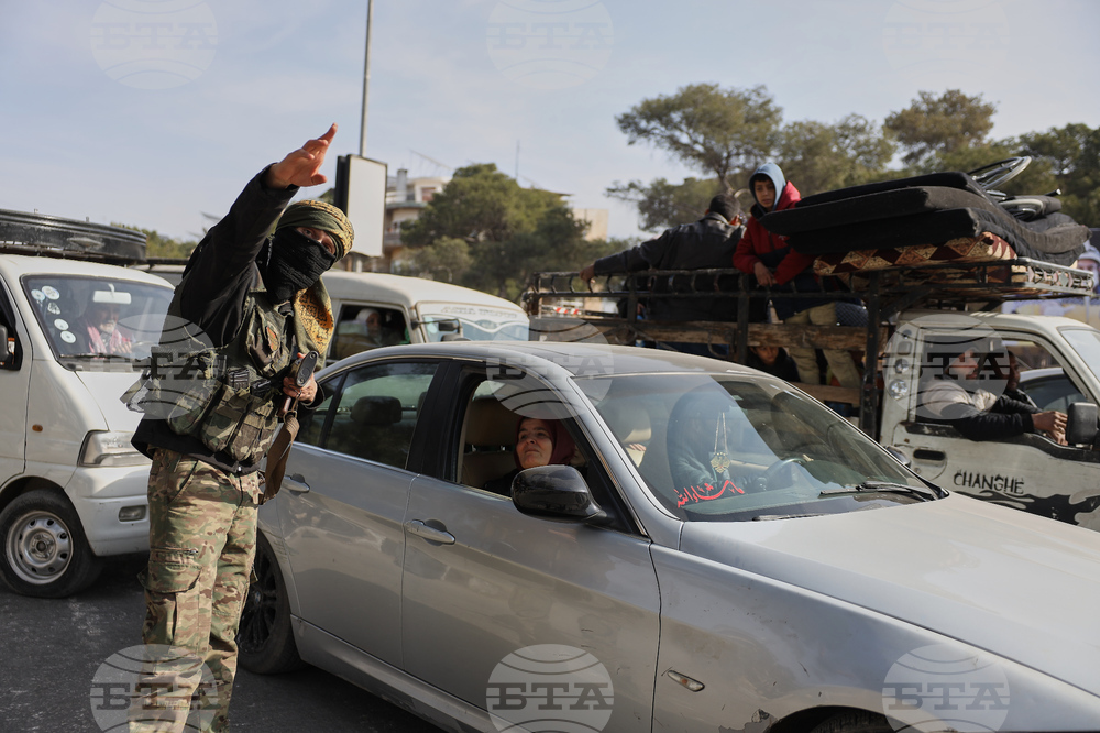 Сирийската армия обстрелва кюрдски квартали в Алепо, съобщи АФП