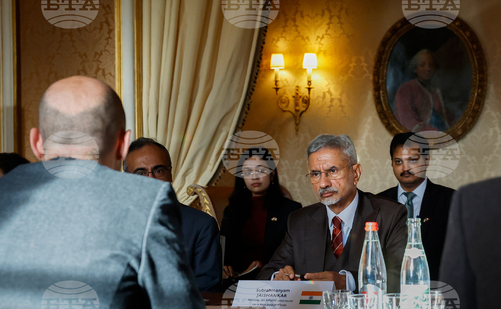 France India Weimar Triangle Talks