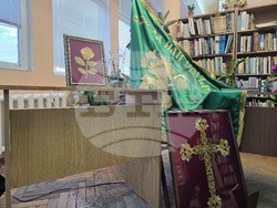 Панагюрище - библиотека - урок