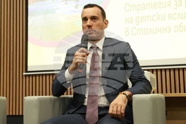 Васил Терзиев - недостиг на места в детските градина и училища - стратегия - представяне