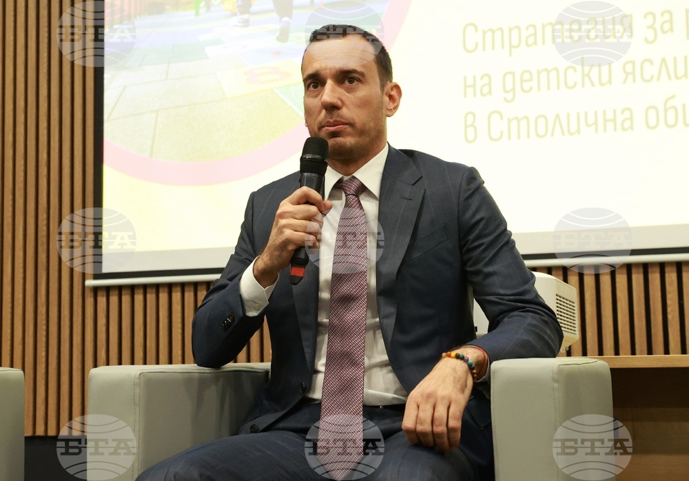 Васил Терзиев - недостиг на места в детските градина и училища - стратегия - представяне