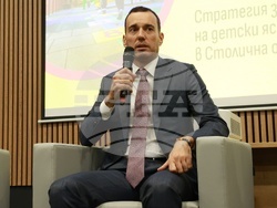 Васил Терзиев - недостиг на места в детските градина и училища - стратегия - представяне