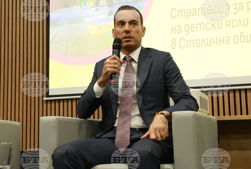 Васил Терзиев - недостиг на места в детските градина и училища - стратегия - представяне