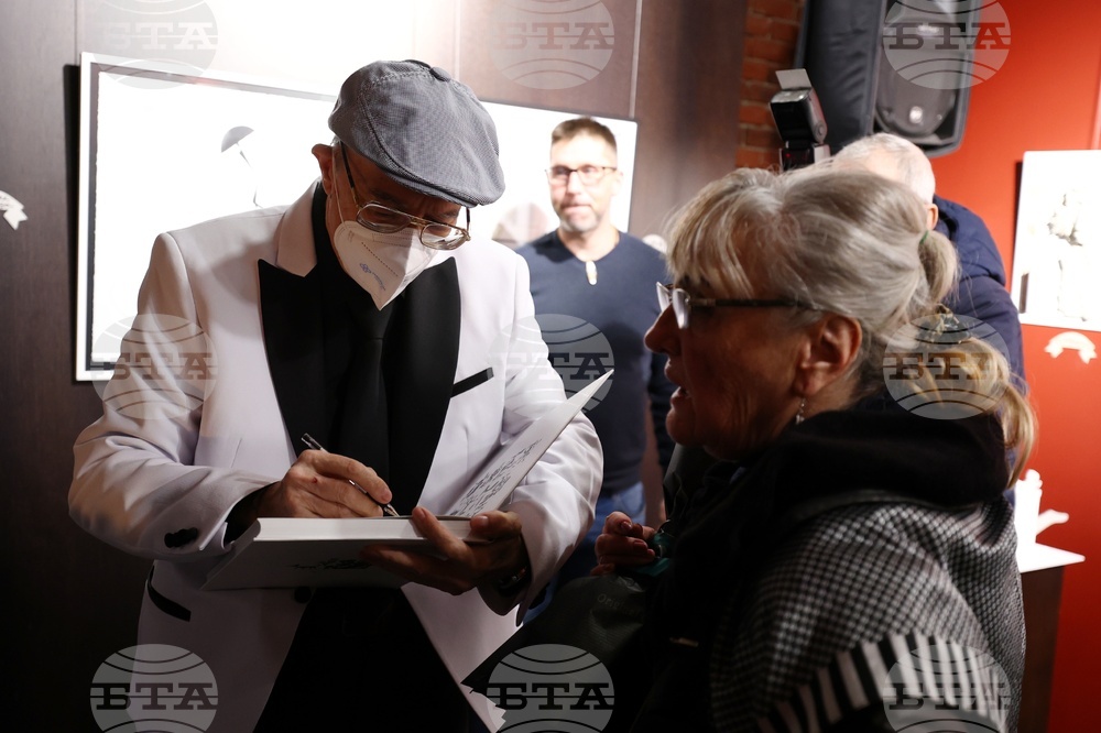 Иван Газдов - изложба „Дъжд 2“