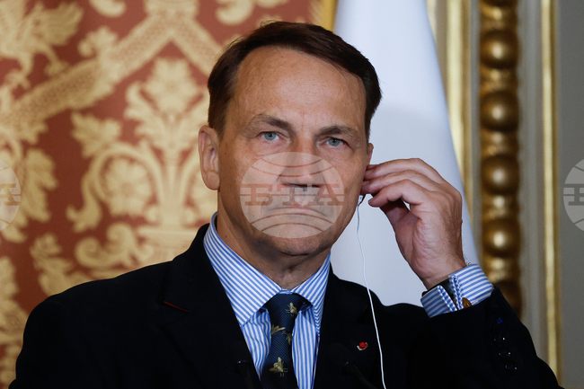 Полша ще повиши разходите си за отбрана до 4,8% от БВП тази година, заяви Варшава