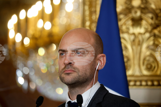 Възможно е репресиите в Иран да са най-жестоките в съвременната история на страната, заяви френският външен министър