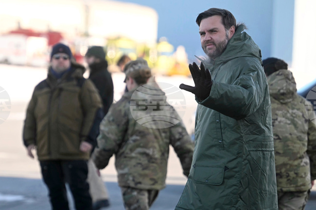 Едва 17% от американците подкрепят усилията на Тръмп да придобие Гренландия 