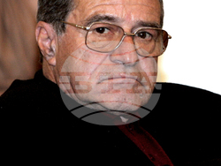 София (16 декември 2004) Писателят Георги Данаилов. Пресфото-БТА, снимка: Бистра Бошнакова 