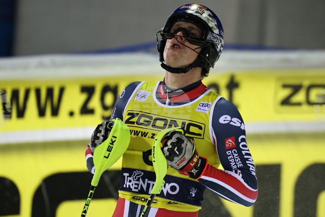 Олимпийският шампион Клеман Ноел от Франция спечели нощния слалом в Мадона ди Кампильо, Алберт Попов отпадна във втория манш