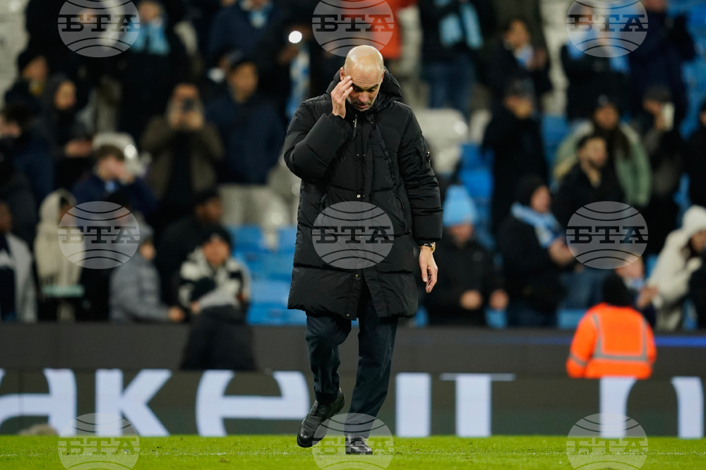 Мениджърът Пеп Гуардиола отказа да потвърди, че Манчестър Сити е близо до привличането на Антоан Семеньо