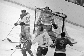 Obit Hall Hockey