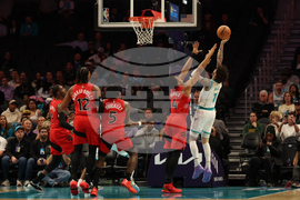 Raptors Hornets Basketball