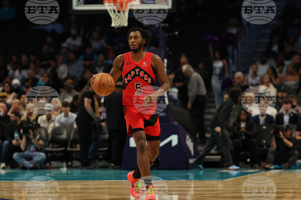 Raptors Hornets Basketball