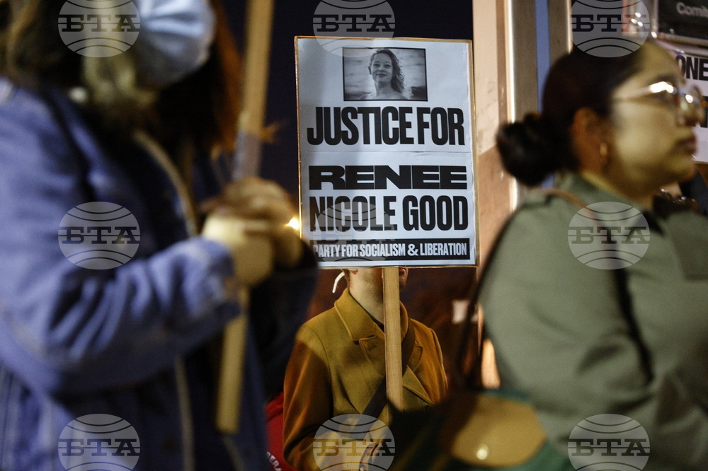 Коя е жената, която беше застреляна вчера в САЩ при акция на имиграционните власти в Минеаполис