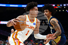 Pelicans Hawks Basketball