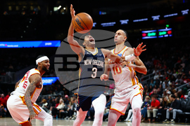 Pelicans Hawks Basketball