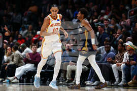 Pelicans Hawks Basketball