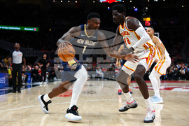 Pelicans Hawks Basketball